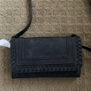 Small black purse - new
